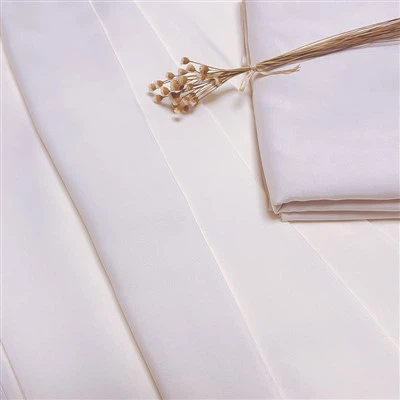 Boski tkanina v Dubaju